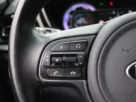 Kia Niro (2019) thumbnail 15