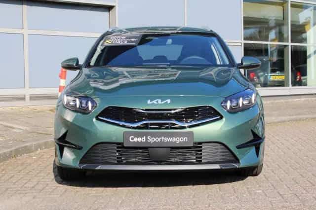 Kia Ceed Sportswagon (2025) thumbnail 4