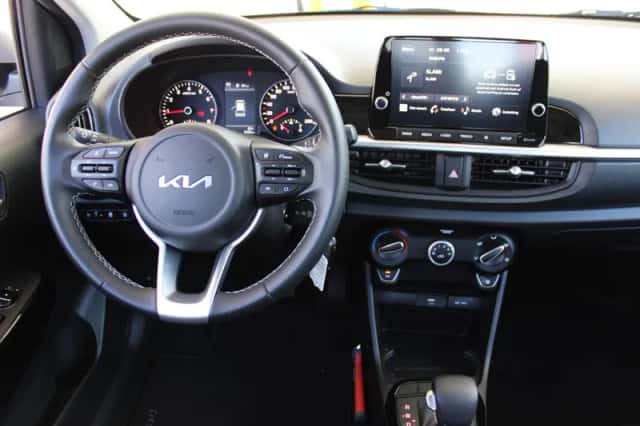 Kia Picanto (2024) thumbnail 3