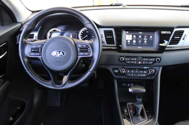 Kia Niro (2018) thumbnail 3