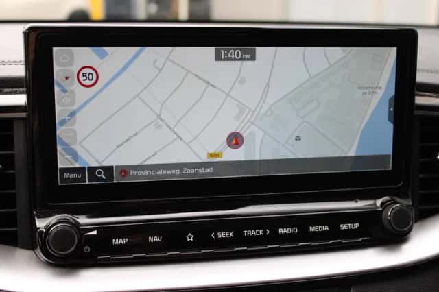 Kia XCeed (2023) thumbnail 4