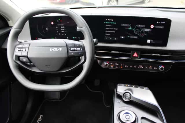 Kia EV6 (2025) thumbnail 3