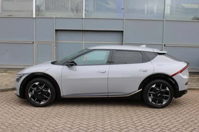 Kia EV6 (2025) thumbnail 28
