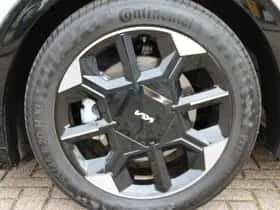 Kia EV6 (2025) thumbnail 6
