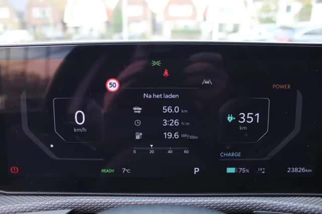 Kia EV6 (2025) thumbnail 7