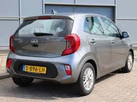 Kia Picanto (2023) thumbnail 2
