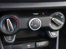 Kia Picanto (2023) thumbnail 11
