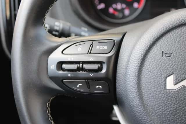 Kia Picanto (2023) thumbnail 13