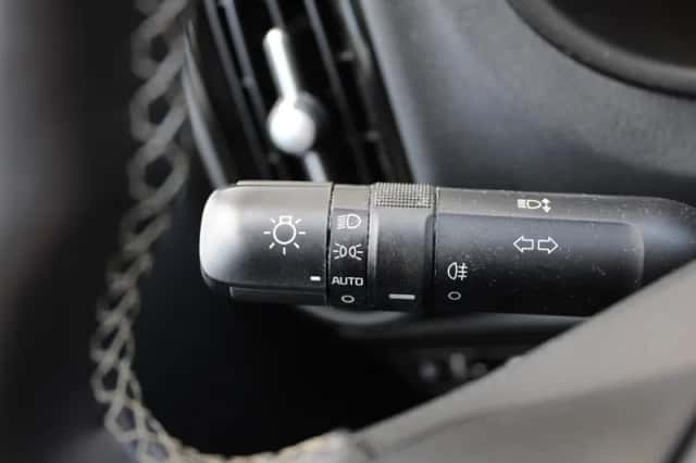 Kia Picanto (2023) thumbnail 14