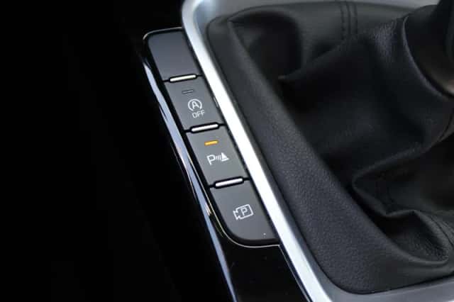 Kia Ceed Sportswagon (2022) thumbnail 16
