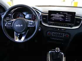 Kia Ceed Sportswagon (2022) thumbnail 3