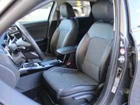 Kia Ceed Sportswagon (2022) thumbnail 5