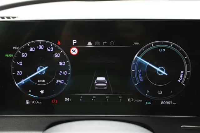Kia Sportage (2022) thumbnail 6