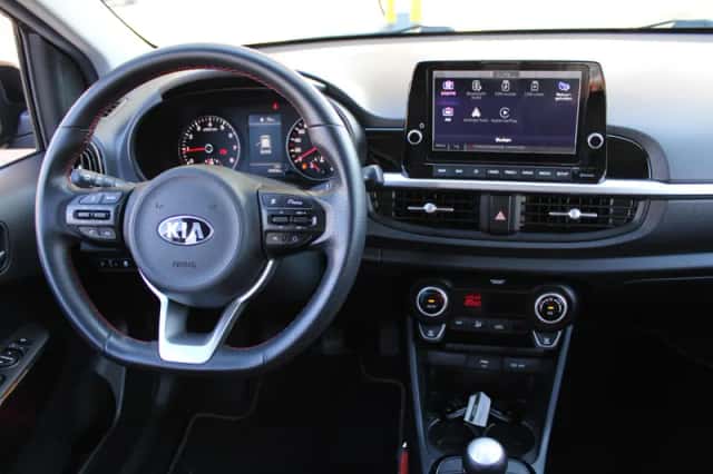 Kia Picanto (2021) thumbnail 3