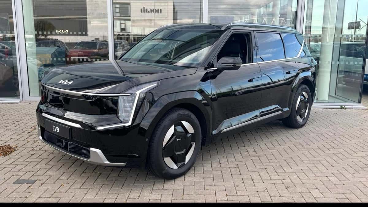 Kia EV9 (2025) — foto 1