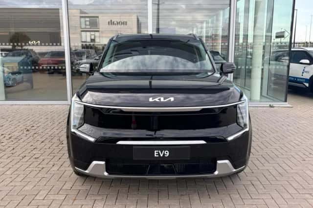 Kia EV9 (2025) thumbnail 2
