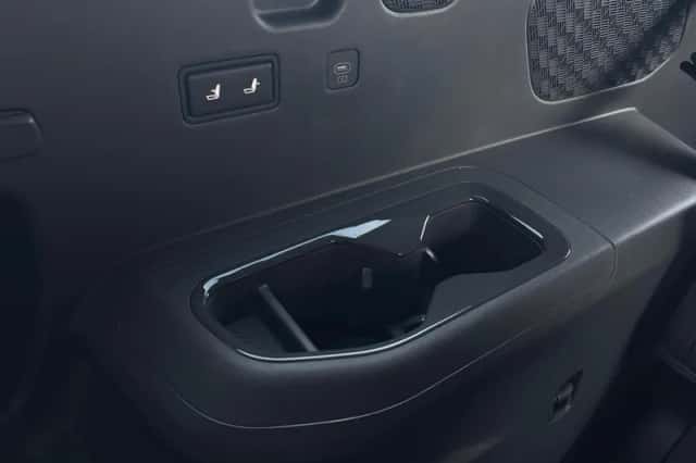 Kia EV9 (2025) thumbnail 16