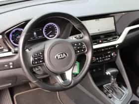 Kia Niro (2019) thumbnail 22