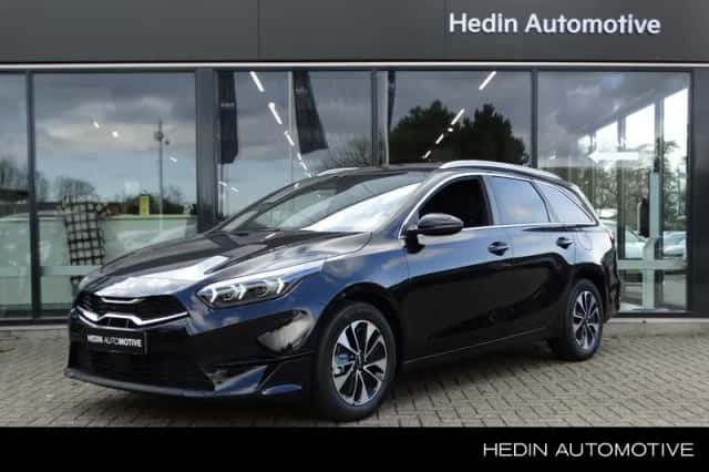 Kia Ceed Sportswagon (2025) thumbnail 1