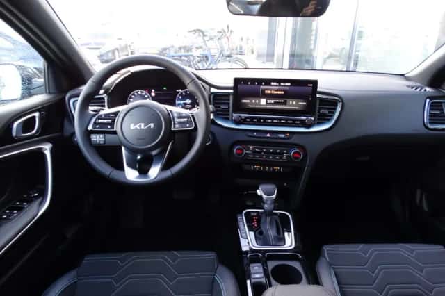 Kia Ceed Sportswagon (2025) thumbnail 15