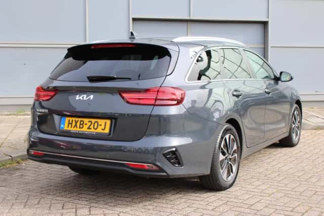 Kia Ceed Sportswagon (2025) thumbnail 2