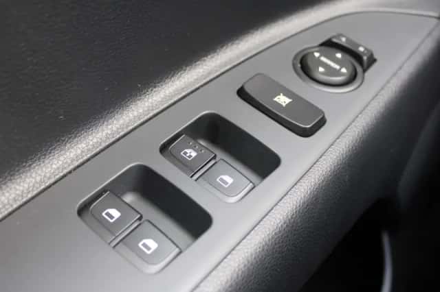 Kia Stonic (2024) thumbnail 17