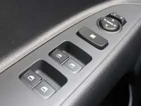 Kia Stonic (2024) thumbnail 17