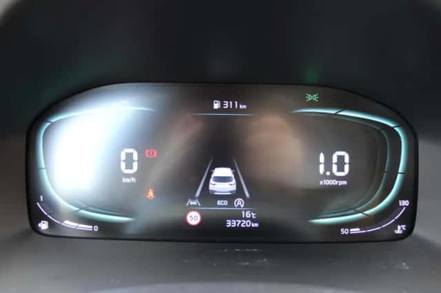 Kia Stonic (2024) thumbnail 6