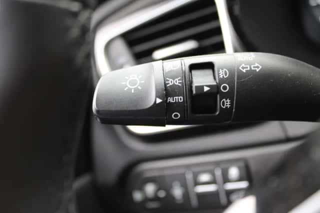 Kia Ceed Sportswagon (2024) thumbnail 23