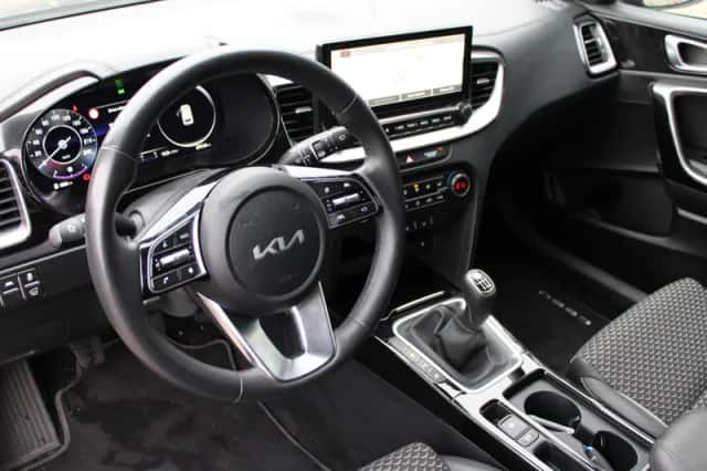 Kia Ceed Sportswagon (2024) thumbnail 10