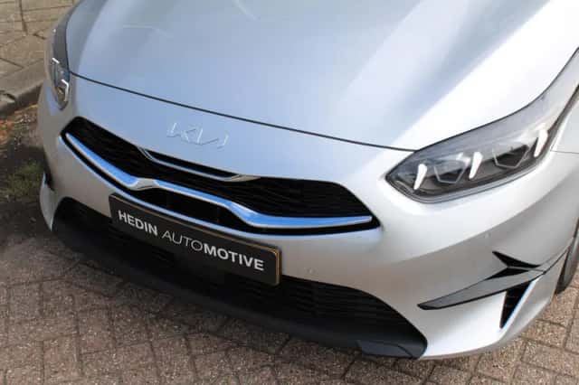 Kia Ceed Sportswagon (2024) thumbnail 13