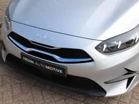 Kia Ceed Sportswagon (2024) thumbnail 13
