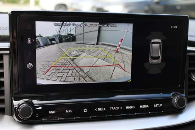 Kia Ceed Sportswagon (2024) thumbnail 16