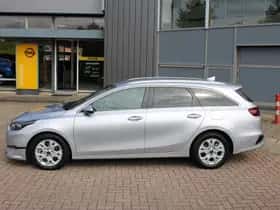 Kia Ceed Sportswagon (2024) thumbnail 8