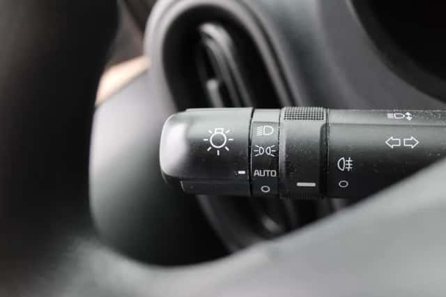 Kia Picanto (2020) thumbnail 6