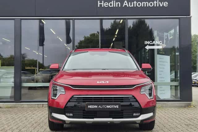 Kia Niro (2023) thumbnail 3