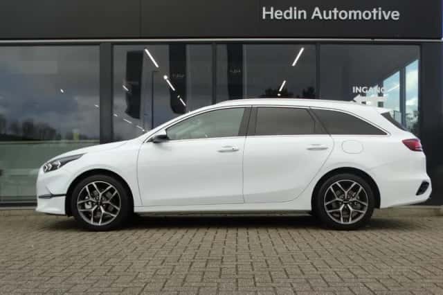 Kia Ceed Sportswagon (2025) thumbnail 3