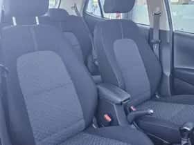 Kia Picanto (2025) thumbnail 18