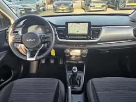 Kia Stonic (2025) thumbnail 11