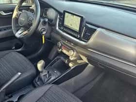 Kia Stonic (2025) thumbnail 16