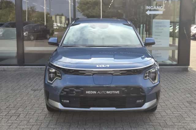 Kia Niro EV (2024) thumbnail 3