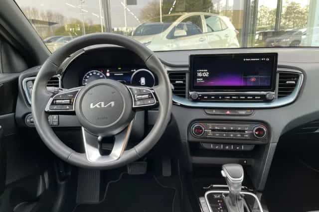 Kia Ceed Sportswagon (2025) thumbnail 3