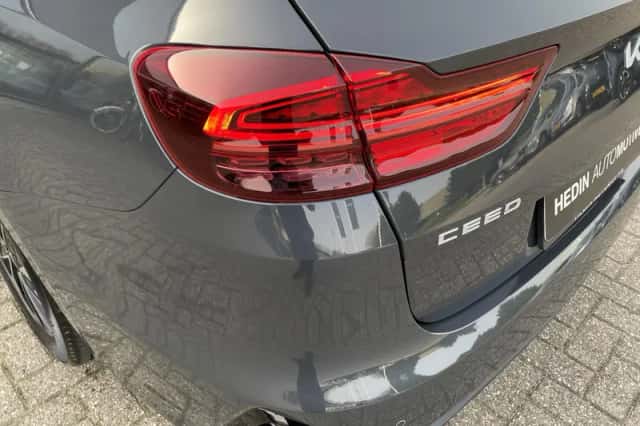 Kia Ceed Sportswagon (2025) thumbnail 6
