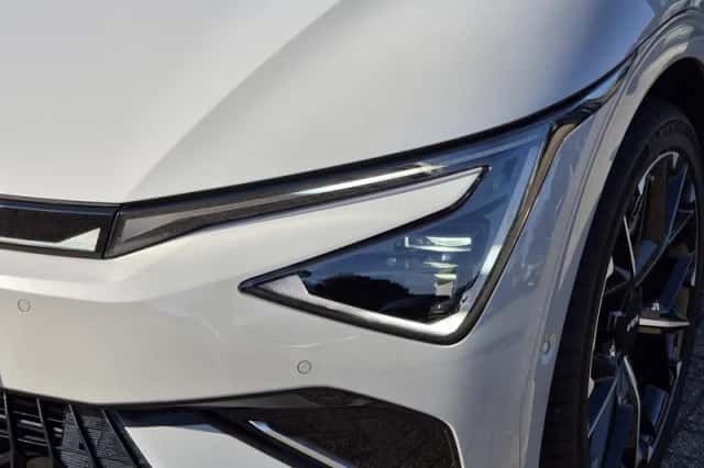 Kia EV6 (2026) thumbnail 4