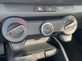 Kia Stonic (2023) thumbnail 12