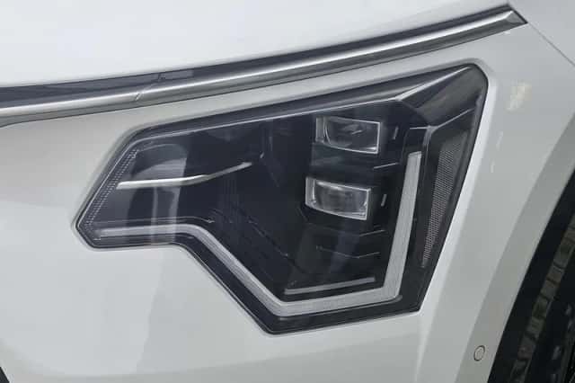 Kia Niro (2025) thumbnail 3
