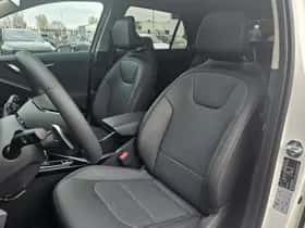 Kia Niro (2025) thumbnail 9