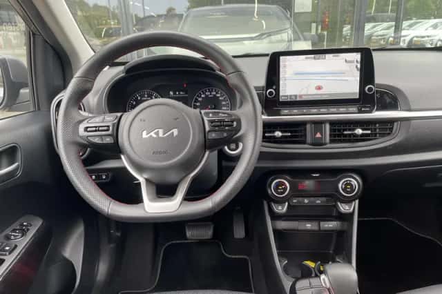 Kia Picanto (2022) thumbnail 3