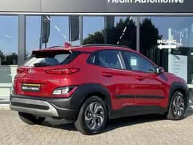 Hyundai Kona (2022) thumbnail 2