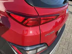 Hyundai Kona (2022) thumbnail 6